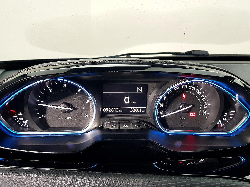 Peugeot 2008 - Vista 7