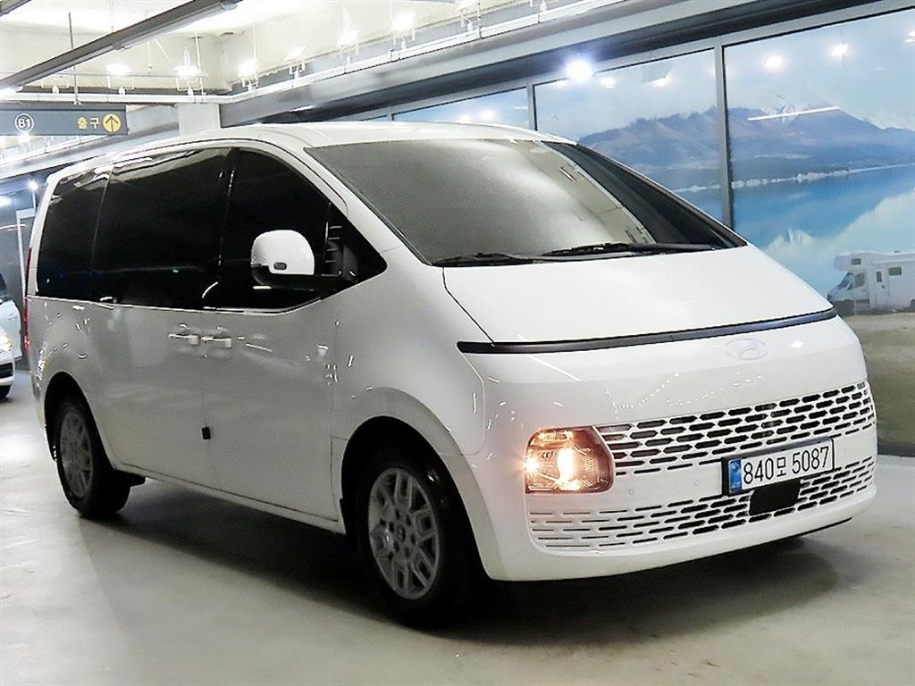 HYUNDAI Staria 2025 - Importación desde Corea - HF Imports Iquique - Foto 1