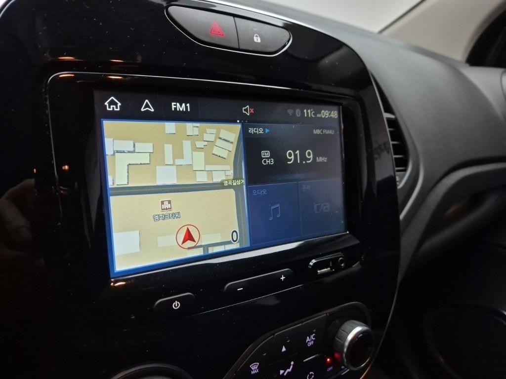 SAMSUNG QM3 - Vista 11