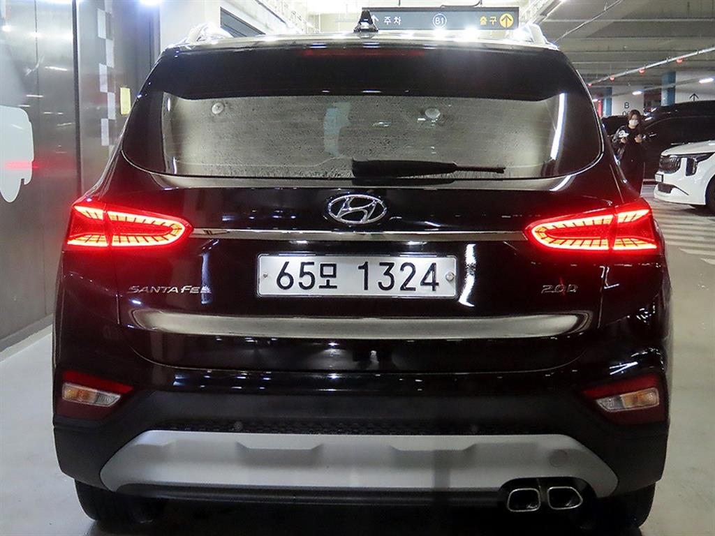 HYUNDAI Santa Fe - Vista 5