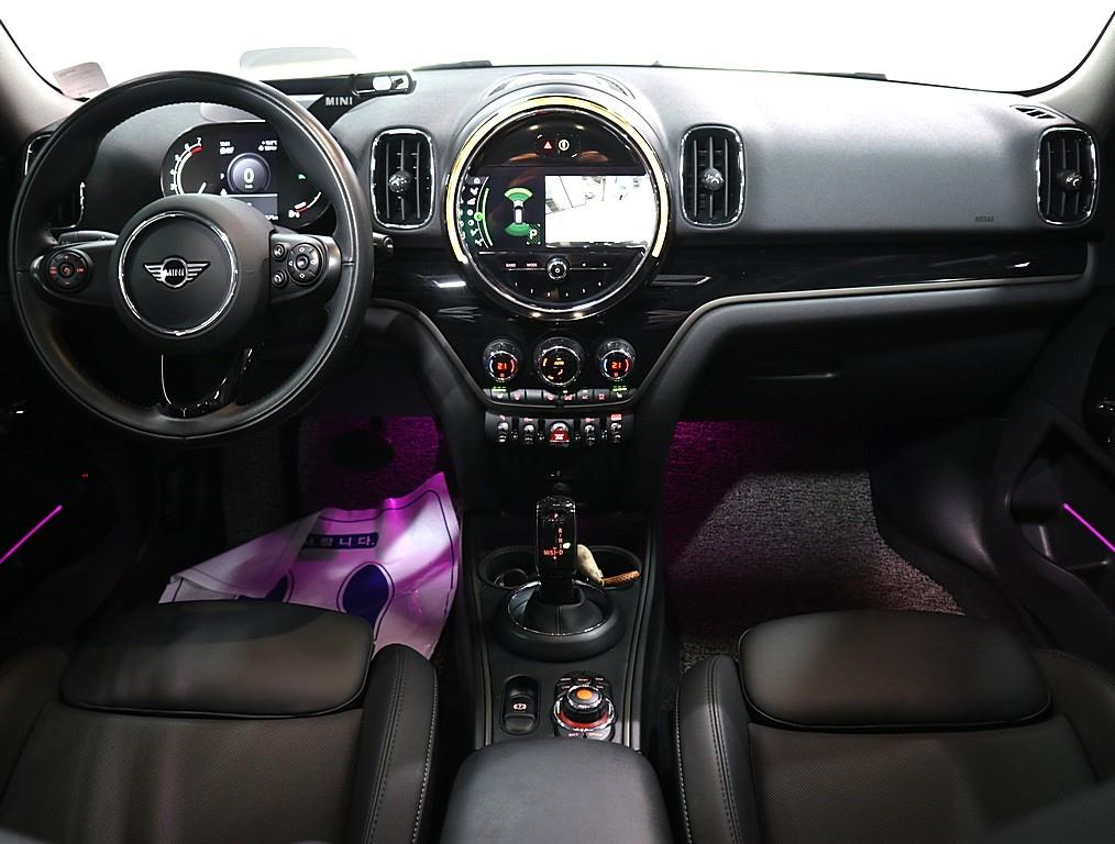 Mini Countryman - Vista 5