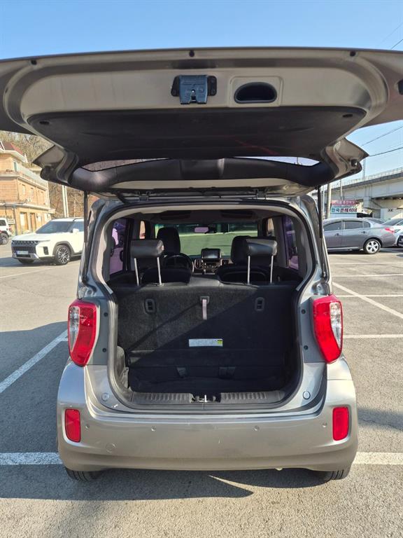 KIA Ray 2016 Gris - Importación desde Corea - HF Imports Iquique - Foto 16