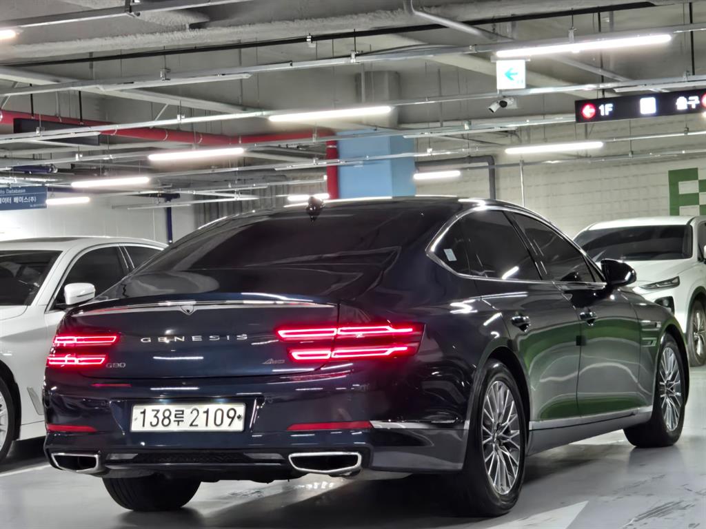 Genesis G80 - Vista 3