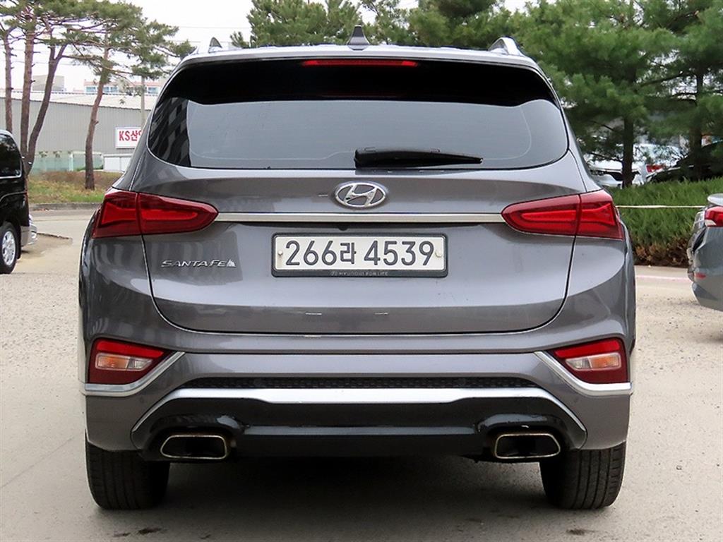 HYUNDAI Santa Fe - Vista 4