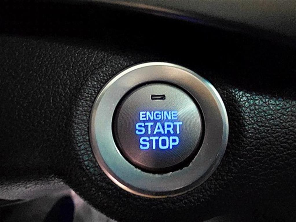 HYUNDAI Avante 2018 Blanco - Importación desde Corea - HF Imports Iquique - Foto 15