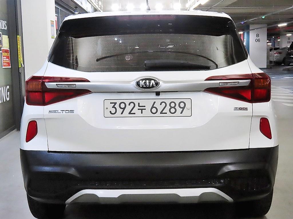 KIA Seltos - Vista 5