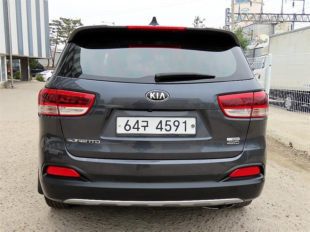 KIA Sorento - Vista 4
