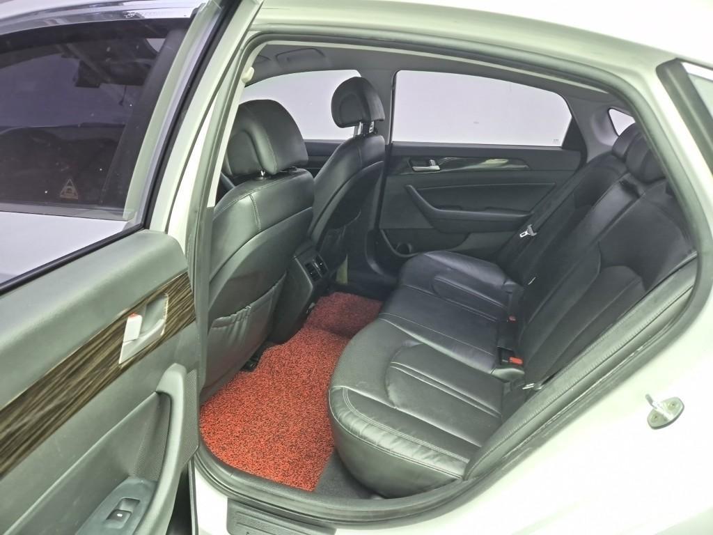 HYUNDAI Sonata 2017 Blanco - Importación desde Corea - HF Imports Iquique - Foto 18