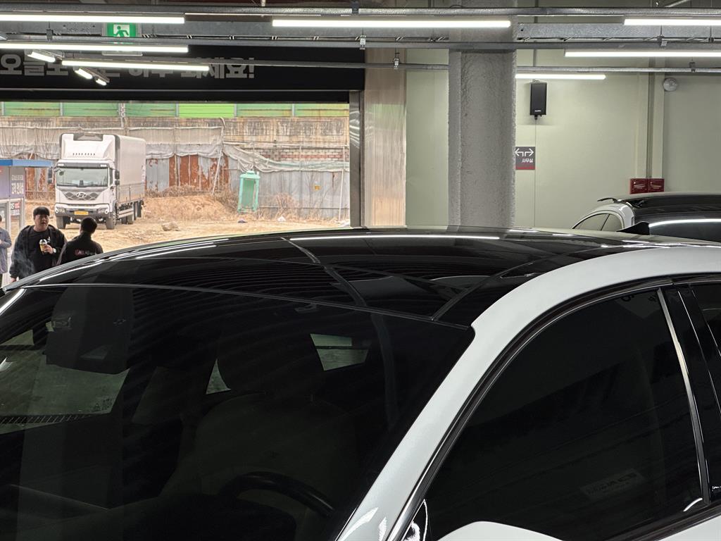 HYUNDAI Grandeur - Vista 6