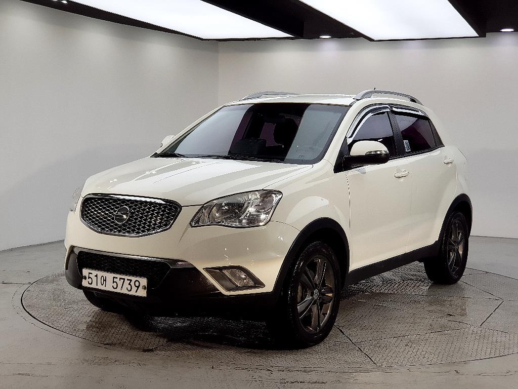 Ssangyong Korando 2013 Blanco - Importación desde Corea - HF Imports Iquique - Foto 1
