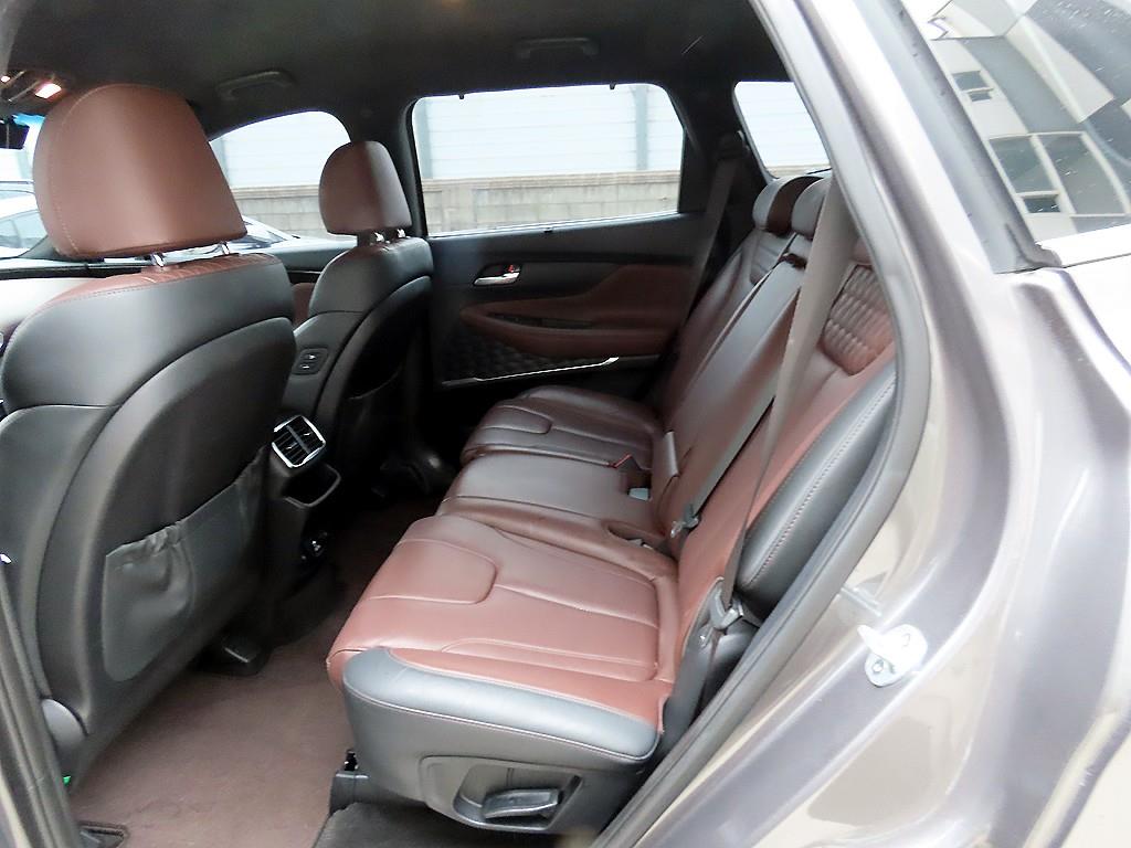 HYUNDAI Santa Fe - Vista 6