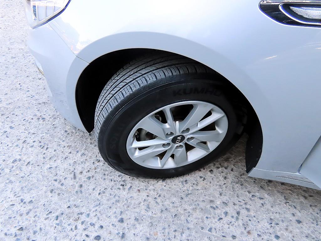 KIA K5 2017 Plateado - Importación desde Corea - HF Imports Iquique - Foto 18