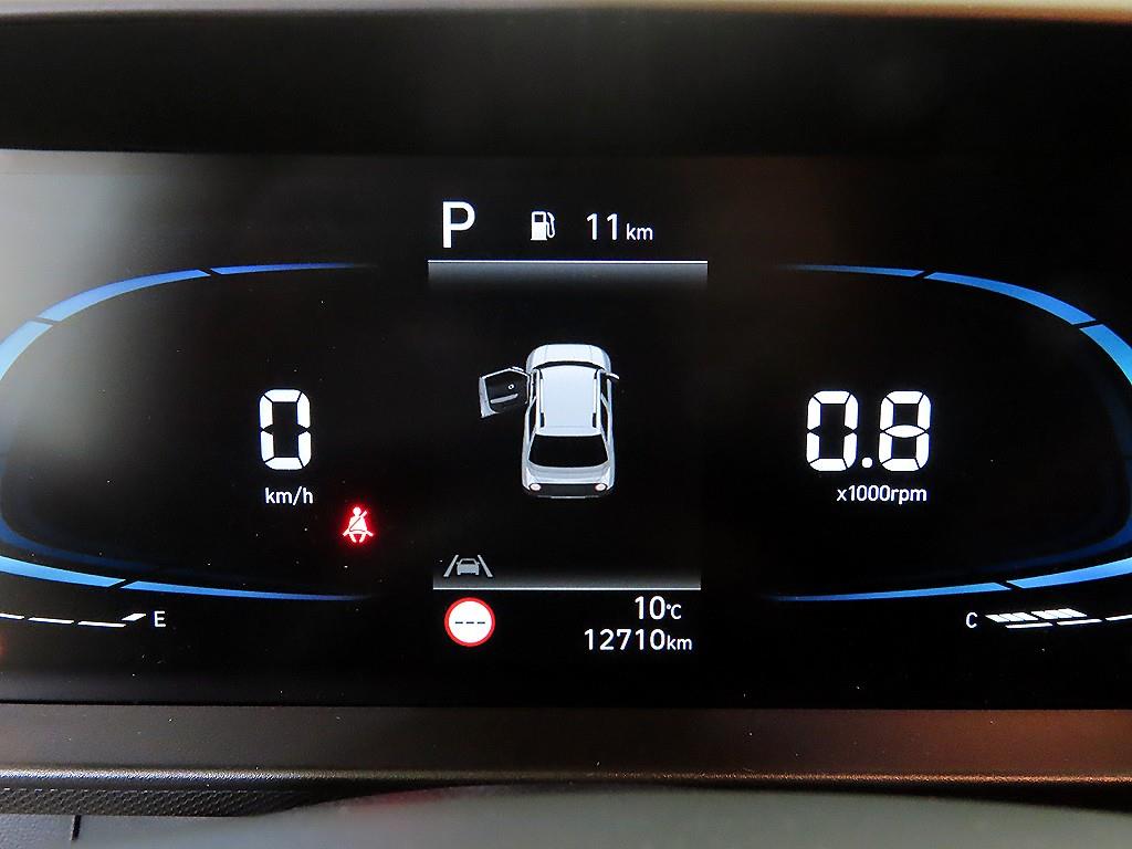 HYUNDAI Casper - Vista 9