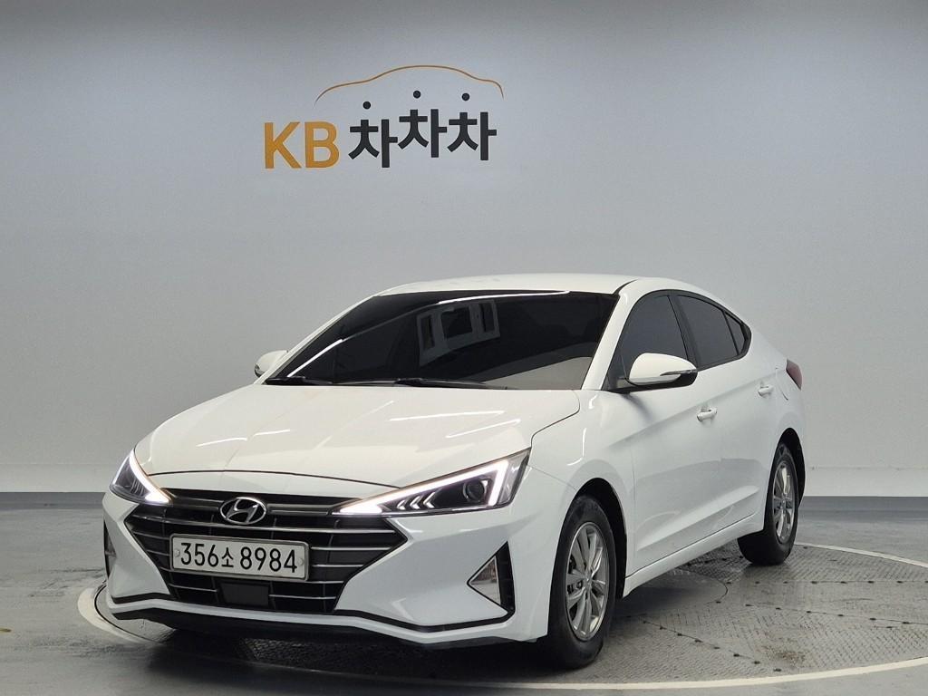 HYUNDAI Avante 2020 Blanco - Importación desde Corea - HF Imports Iquique - Foto 1