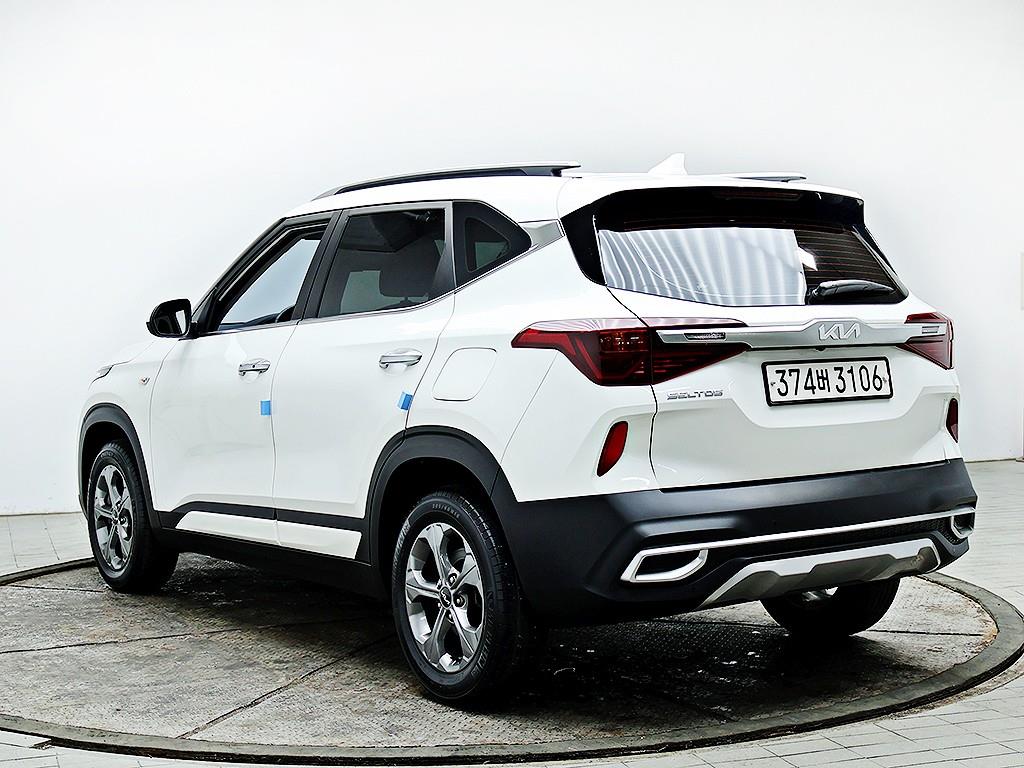 KIA Seltos - Vista 7