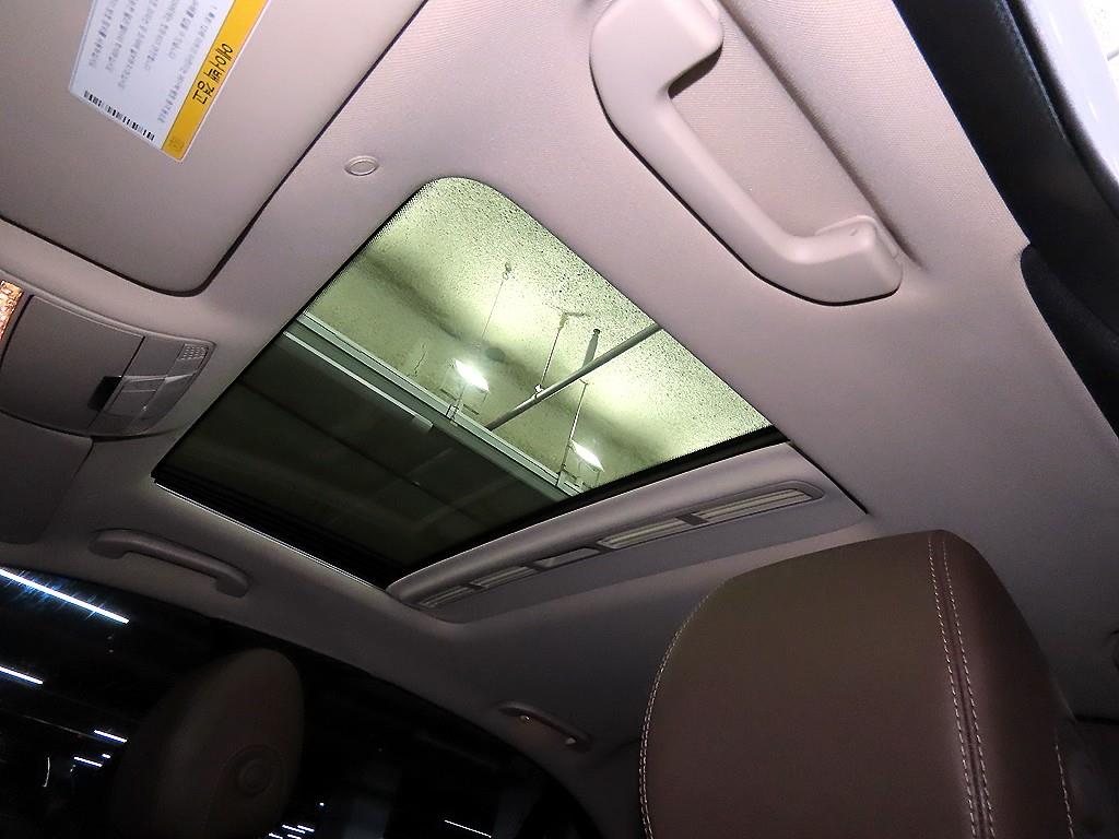 Mercedes Benz E class 2018 Blanco - Importación desde Corea - HF Imports Iquique - Foto 15