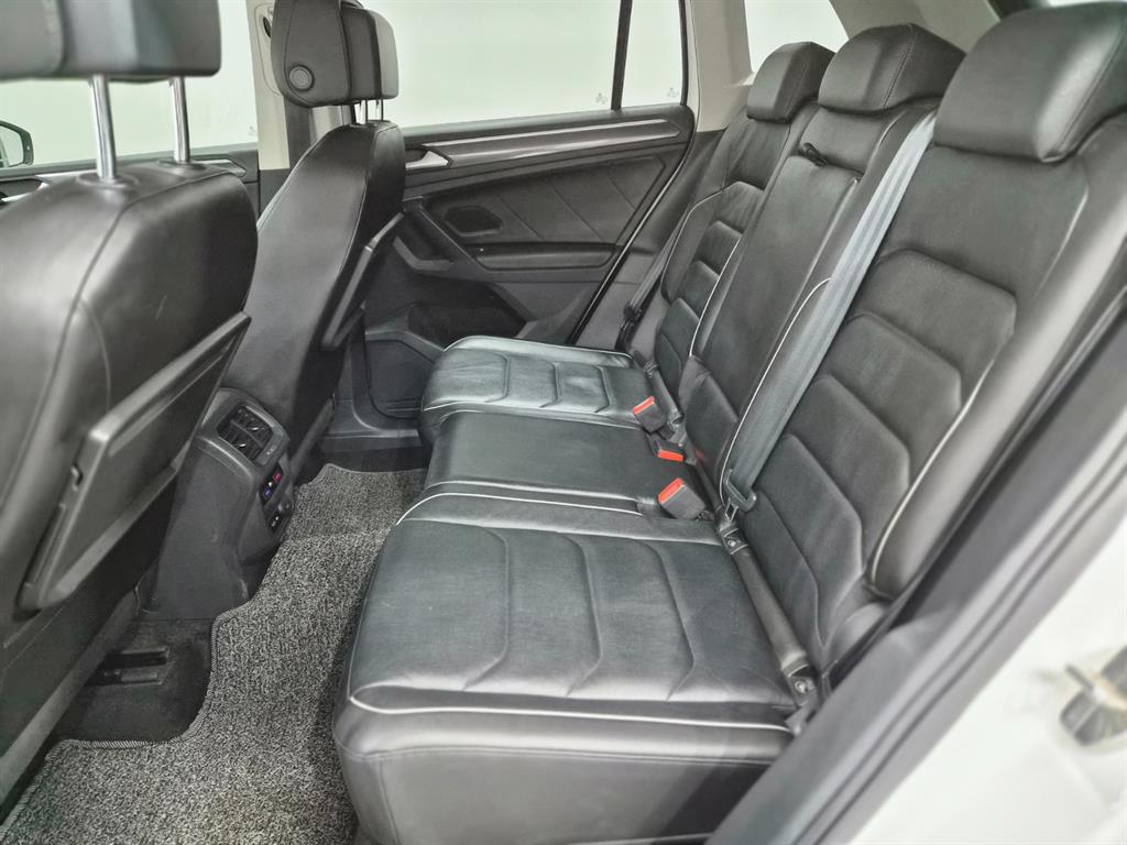 Volkswagen Tiguan - Vista 7
