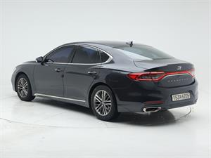 HYUNDAI Grandeur - Vista 8