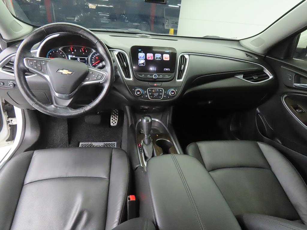 Chevrolet Malibu - Vista 7