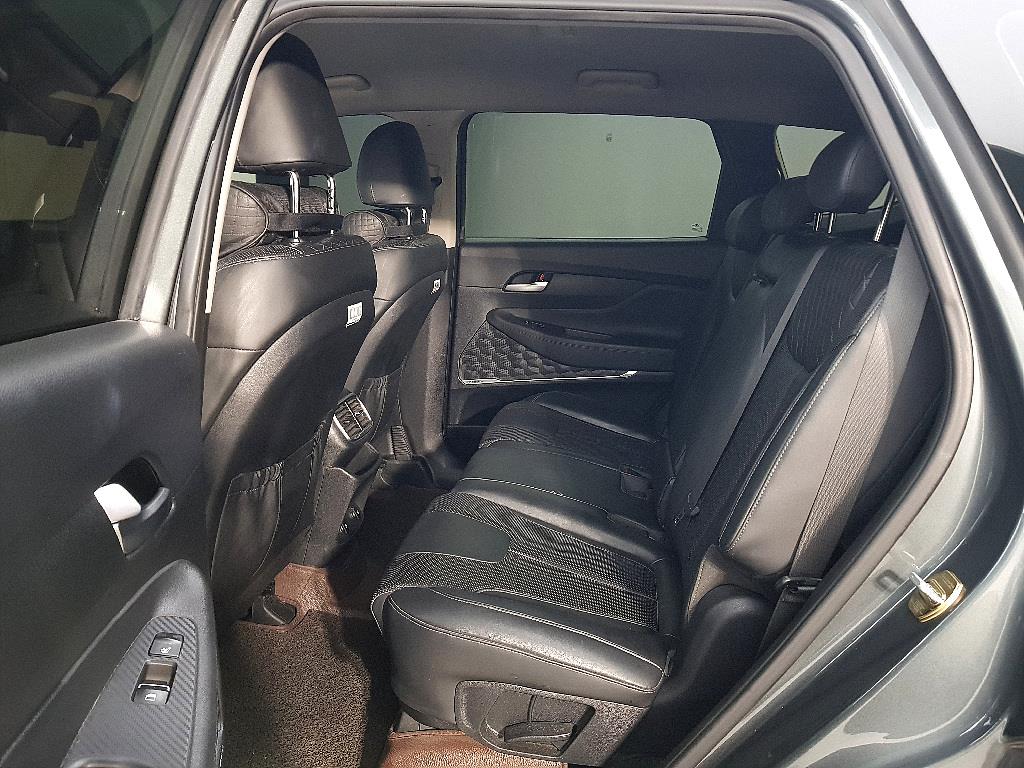 HYUNDAI Santa Fe - Vista 9