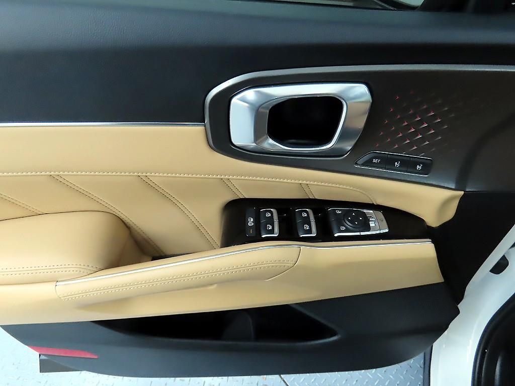 KIA Sorento - Vista 11