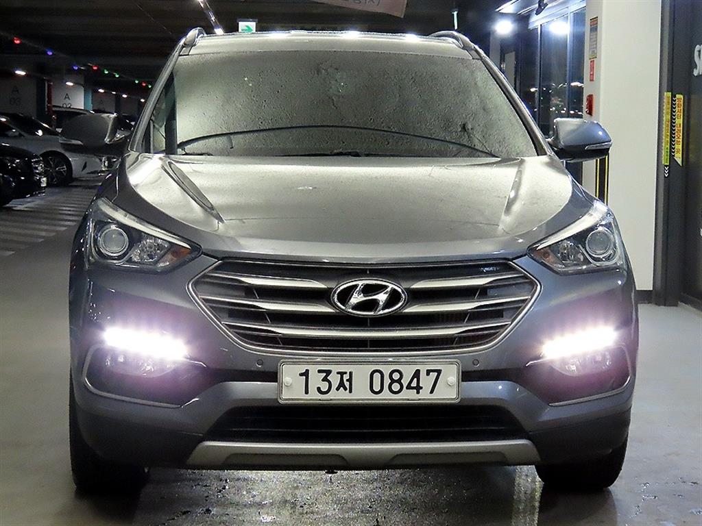 HYUNDAI Santa Fe - Vista 2
