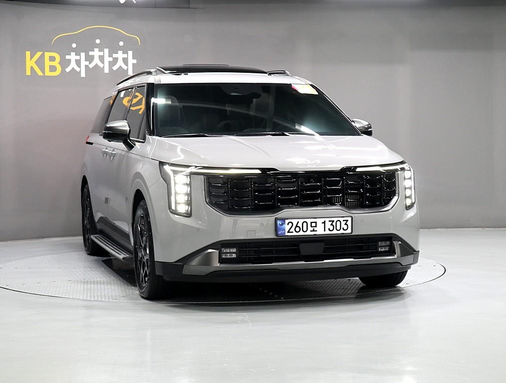 KIA Carnival - Vista 2