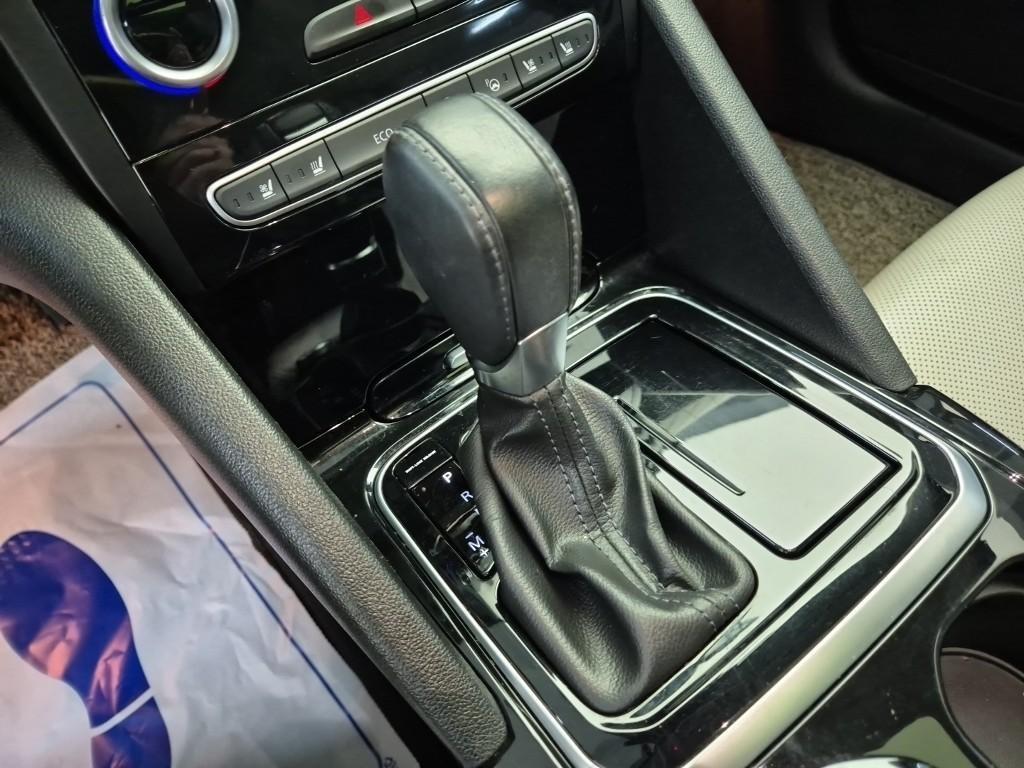 SAMSUNG SM6 - Vista 8