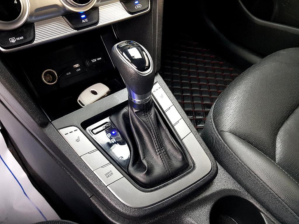 HYUNDAI Avante 2020 Gris - Importación desde Corea - HF Imports Iquique - Foto 13