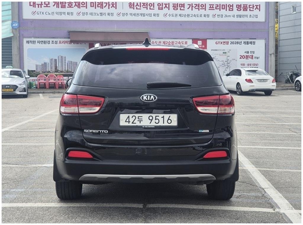 KIA Sorento - Vista 3