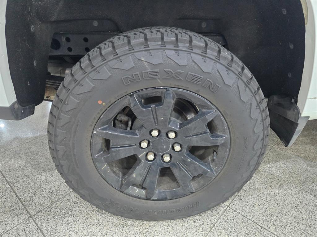 Chevrolet ?Colorado 2020 Blanco - Importación desde Corea - HF Imports Iquique - Foto 17