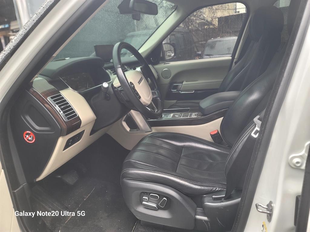 Land Rover Range Rover - Vista 6