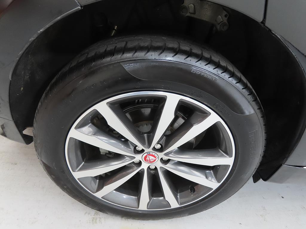 Jaguar F-PACE 2021 Negro - Importación desde Corea - HF Imports Iquique - Foto 20
