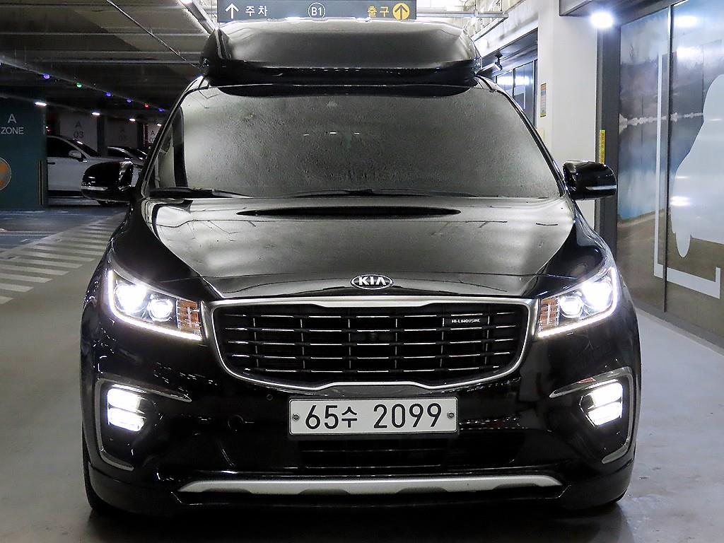 KIA Carnival - Vista 2