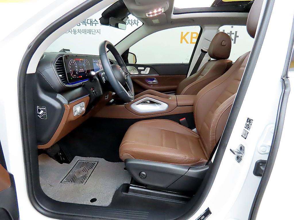 Mercedes Benz GLE Class - Vista 5