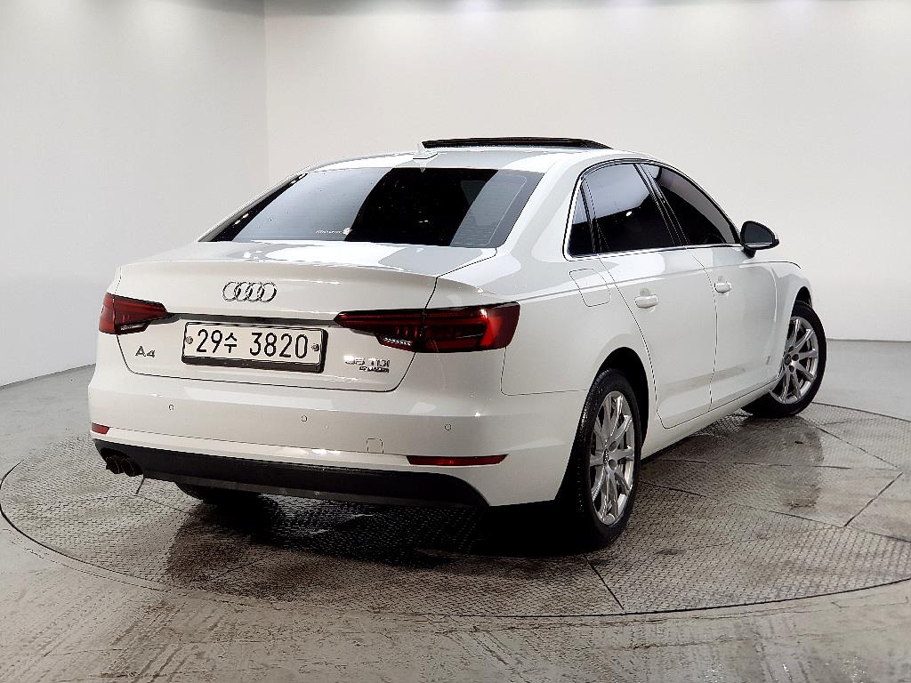Audi A4 - Vista 4