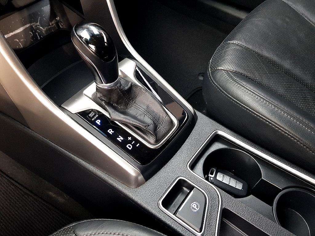 HYUNDAI i30 2012 Gris - Importación desde Corea - HF Imports Iquique - Foto 13