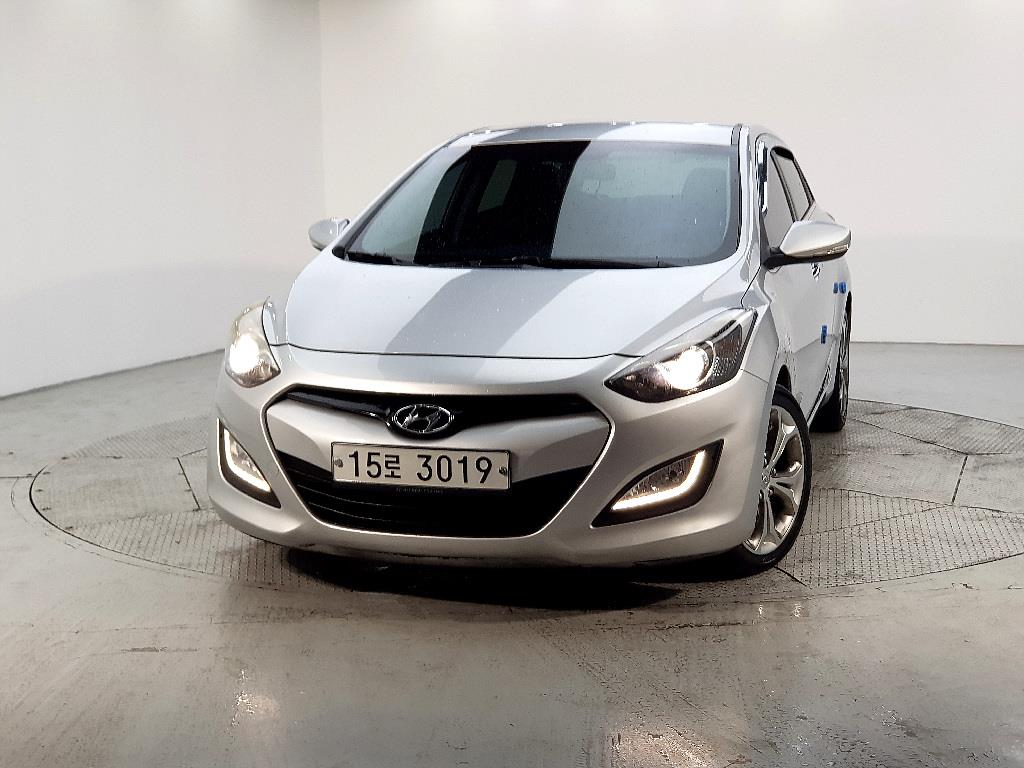 HYUNDAI i30 - Vista 2