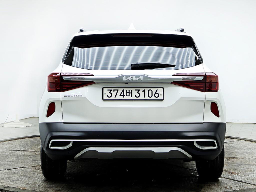 KIA Seltos - Vista 5