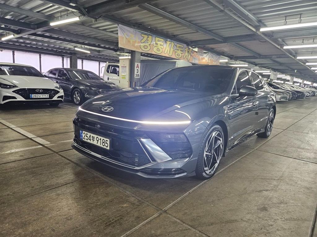 HYUNDAI Sonata - Vista 2