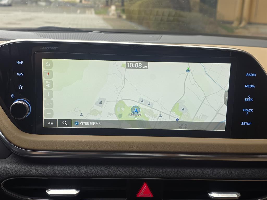 HYUNDAI Sonata - Vista 12