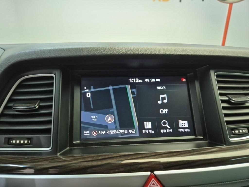 Genesis G80 2019 Negro - Importación desde Corea - HF Imports Iquique - Foto 13