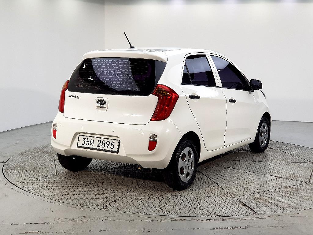 KIA Morning - Vista 4