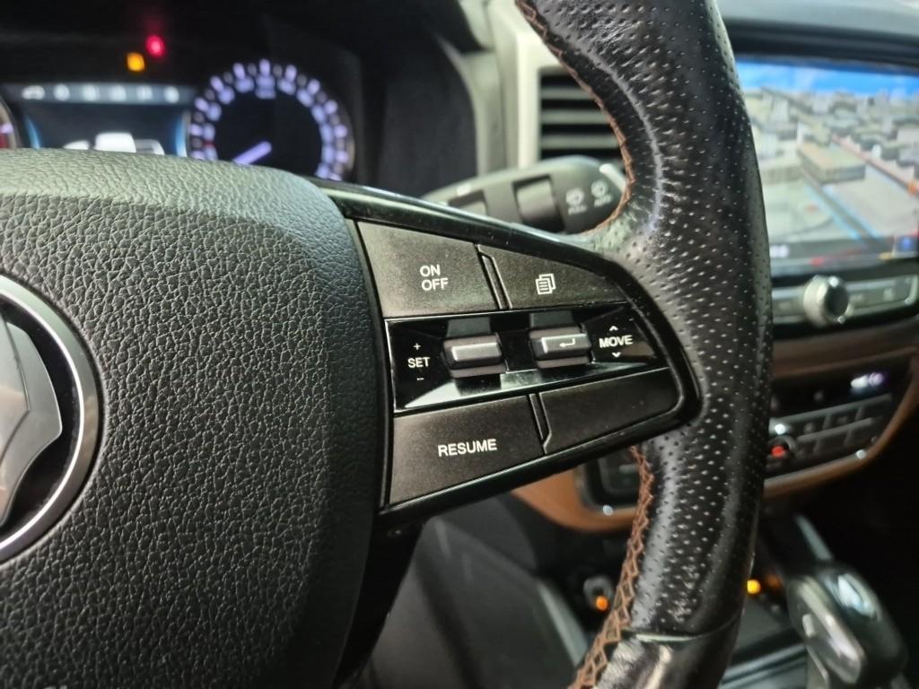 Ssangyong Rexton 2019 Azul - Importación desde Corea - HF Imports Iquique - Foto 16