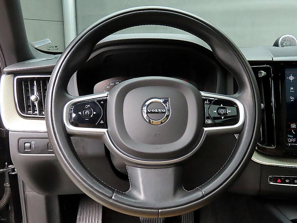 Volvo XC60 - Vista 9