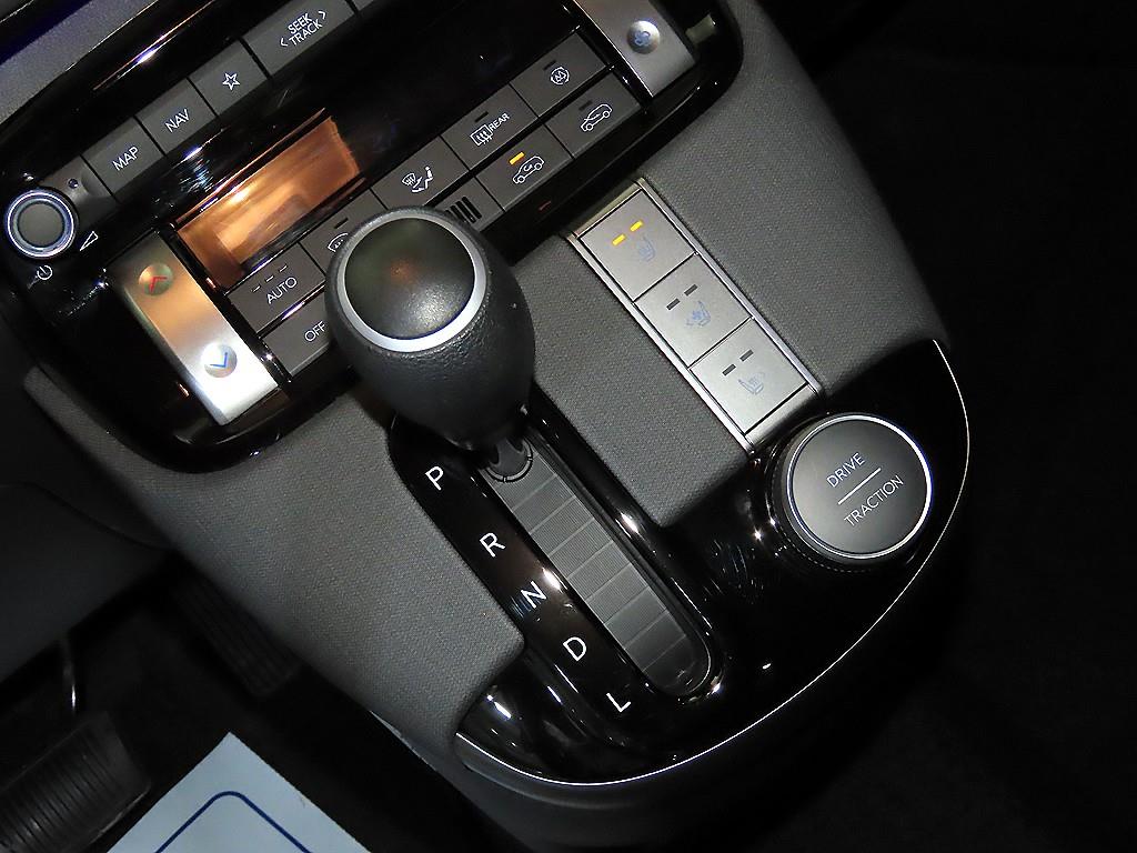 HYUNDAI Casper - Vista 12