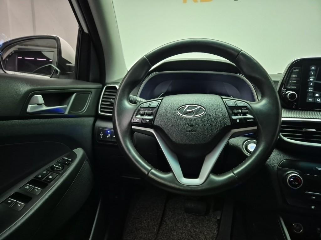 HYUNDAI Tucson - Vista 9