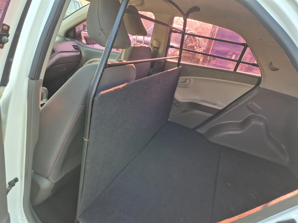 KIA Morning - Vista 11