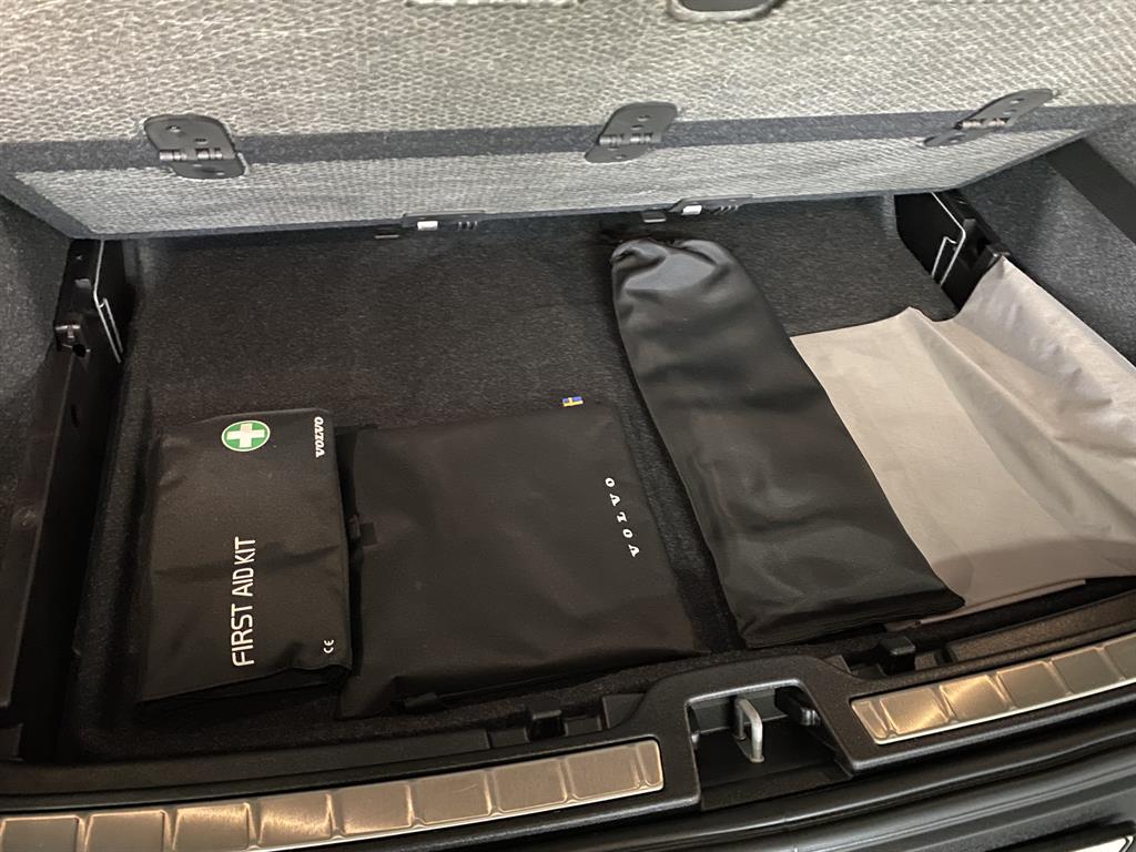 Volvo XC40 2021 Blanco - Importación desde Corea - HF Imports Iquique - Foto 18