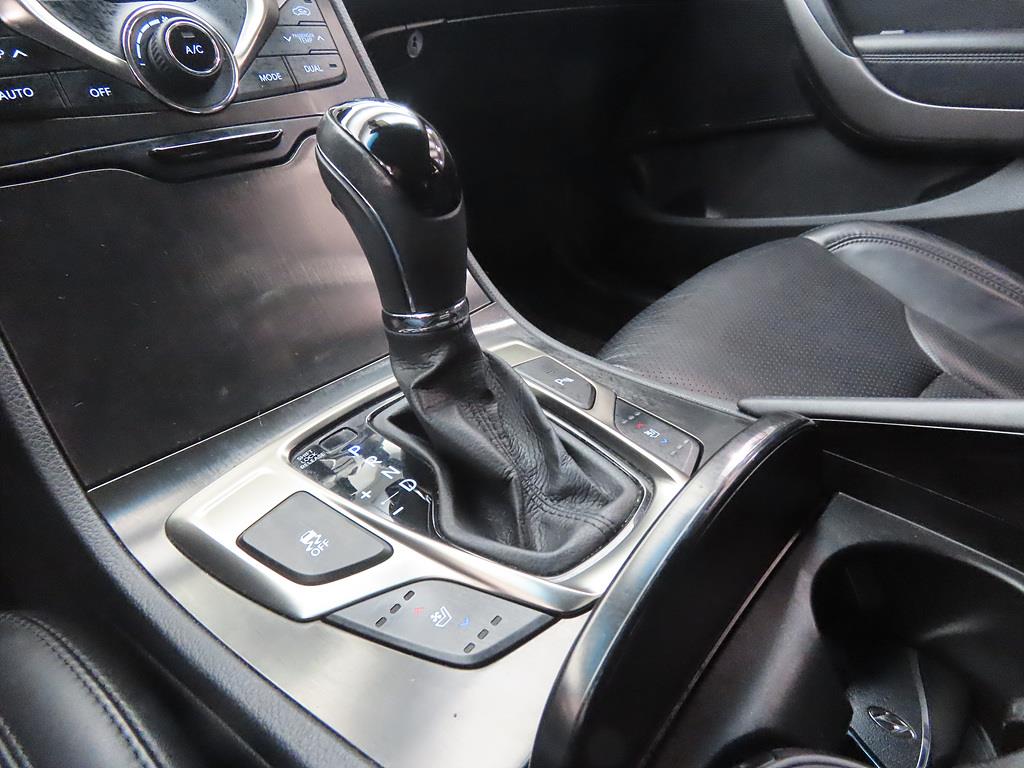 HYUNDAI Grandeur - Vista 11